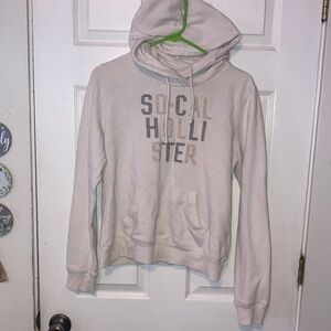 Hollister Women's Cream Cowl Neck Sweater